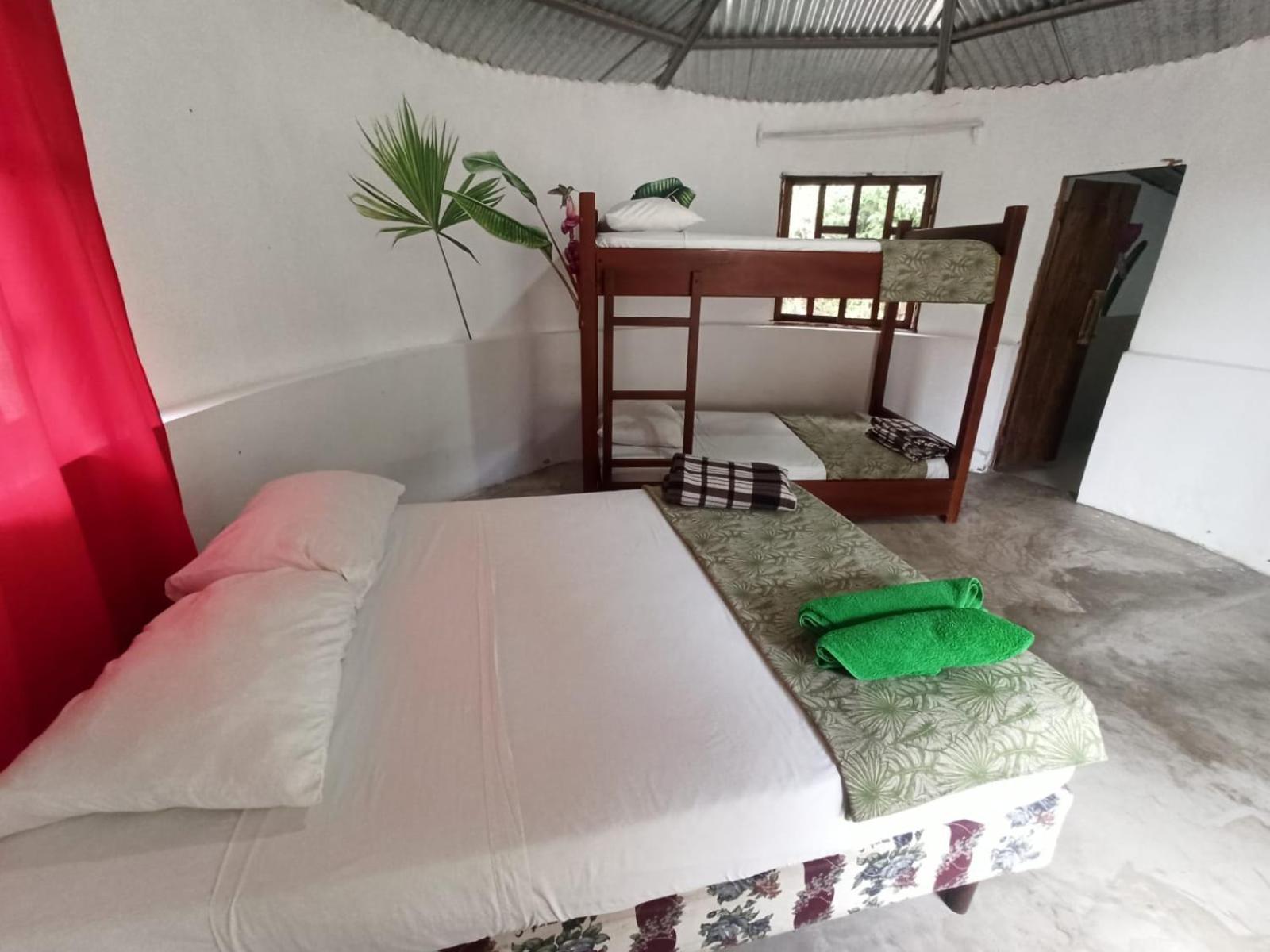 Guest House Great Hostels Amazon Пуьо Екстериор снимка