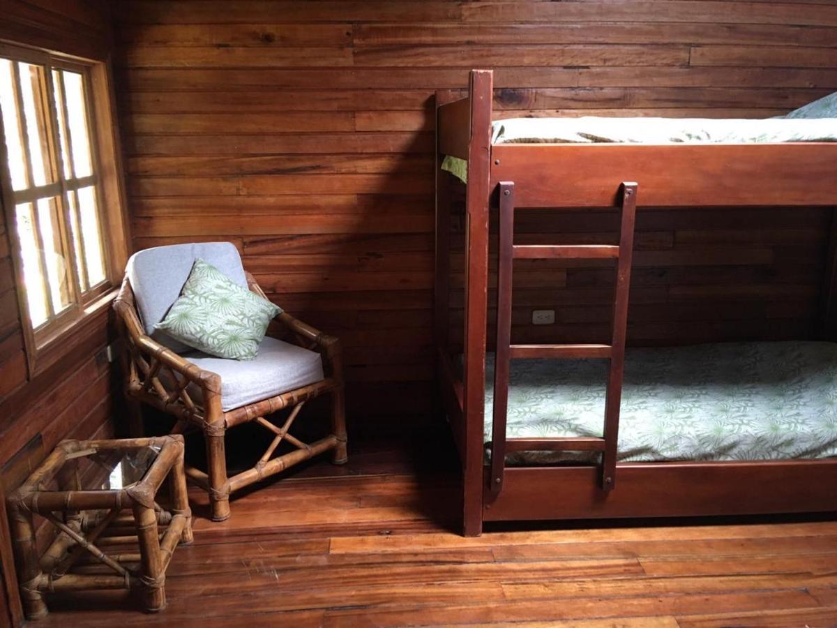 Guest House Great Hostels Amazon Пуьо Екстериор снимка